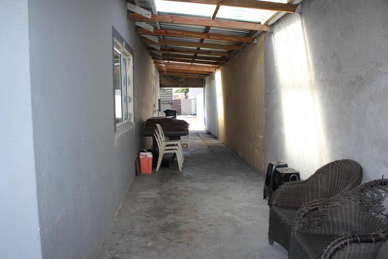 7 Bedroom Property for Sale in Vasco Estate Western Cape
